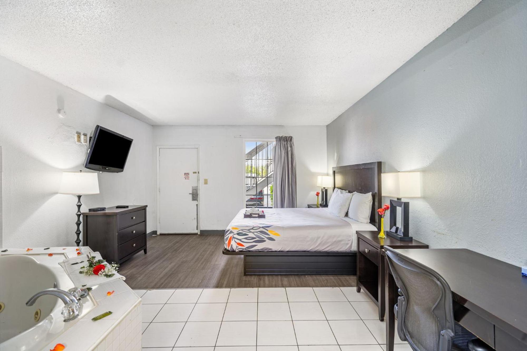 Budgetel Inns & Suites Augusta Downtown 706-945-1238 Eksteriør billede